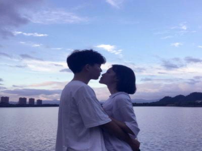 男男做爰猛烈叫床性高潮,男男性行为叫床真相：释放压力，增进感情-1